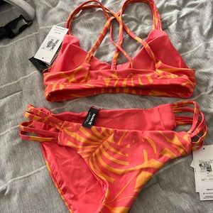 Hurley Bikini 2 piece bikini